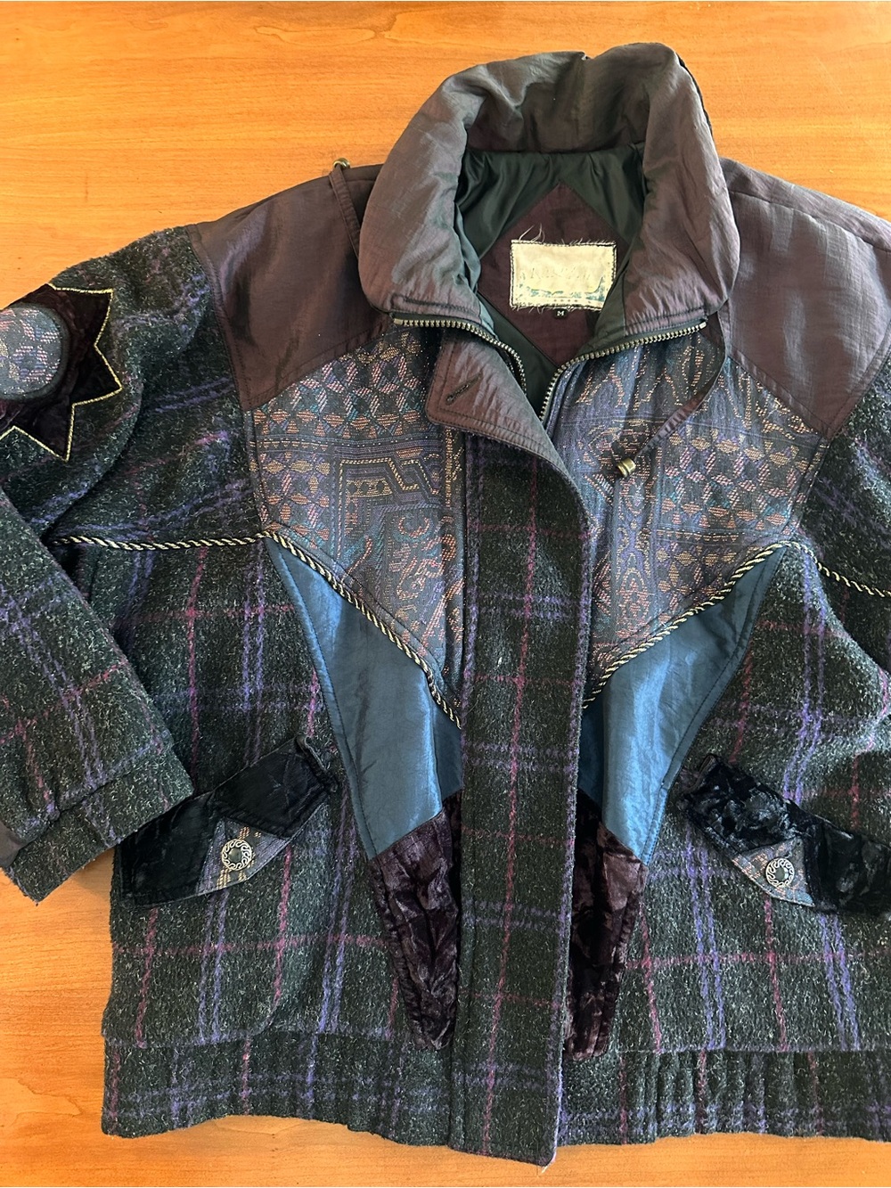 Vintage Karizma East Wool Ski Jacket Boho Avant GardeTapestry Coat 80s 90s M